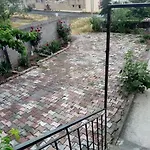 Acan Guenluek Kiralik Ev Uerguep Mustafapasa