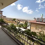 Apartamento Acan Guenluek Kiralik Ev Uerguep
