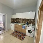 Apartamento Acan Guenluek Kiralik Ev Uerguep Mustafapaşa