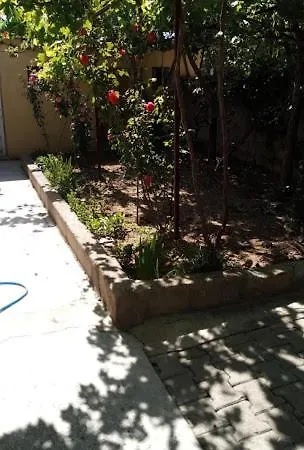 Acan Guenluek Kiralik Ev Uerguep 公寓