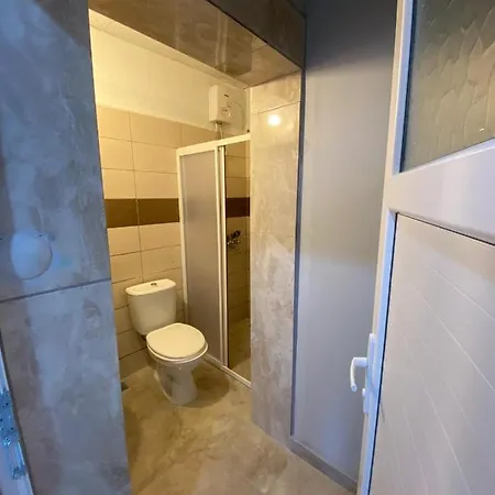 Appartement Acan Guenluek Kiralik Ev Uerguep Mustafapaşa