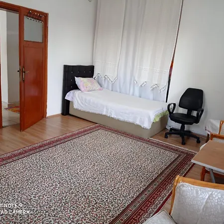 Acan Guenluek Kiralik Ev Uerguep * Mustafapaşa