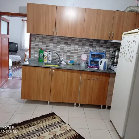 Acan Guenluek Kiralik Ev Uerguep Apartment Mustafapasa