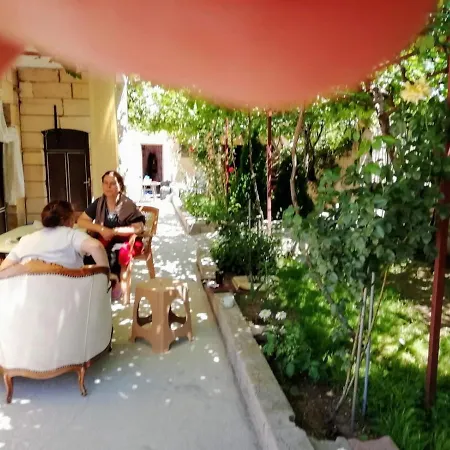 Acan Guenluek Kiralik Ev Uerguep * Mustafapaşa