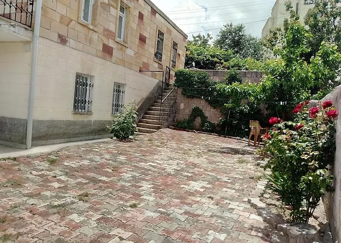 Apartament Acan Guenluek Kiralik Ev Uerguep Mustafapaşa