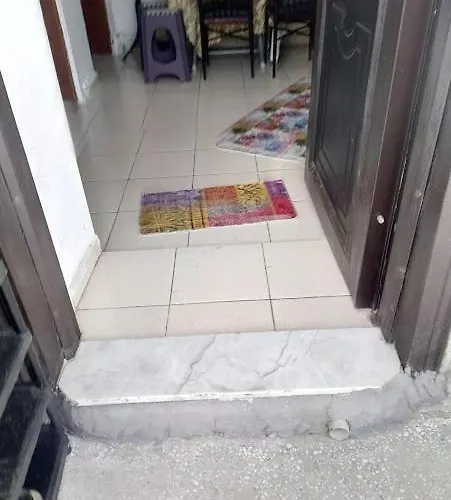 Acan Guenluek Kiralik Ev Uerguep *