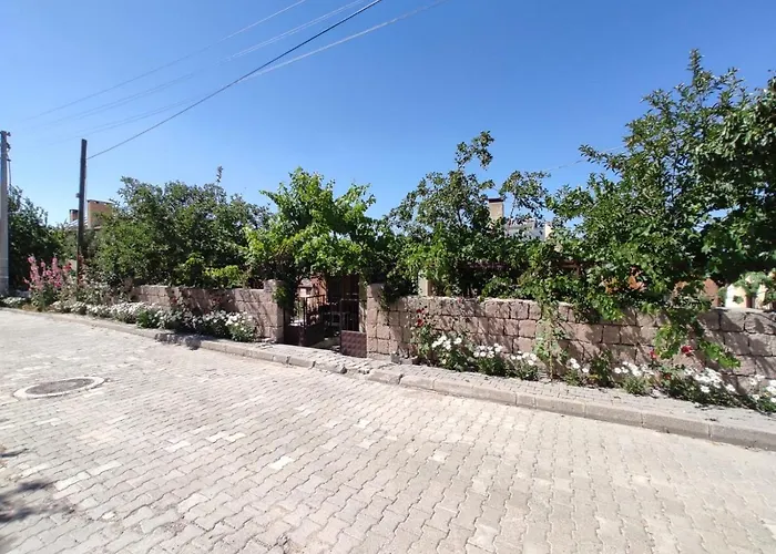 Acan Guenluek Kiralik Ev Uerguep *