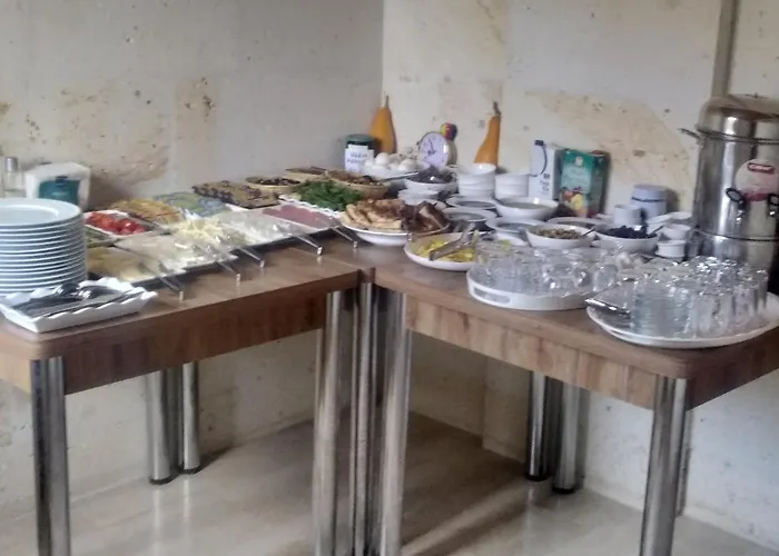 Apartman Acan Guenluek Kiralik Ev Uerguep Mustafapaşa