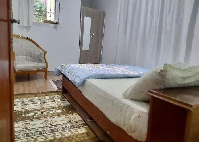 Apartman Acan Guenluek Kiralik Ev Uerguep *