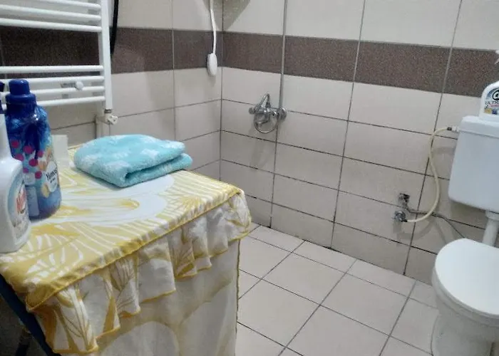 Acan Guenluek Kiralik Ev Uerguep Apartament Mustafapaşa