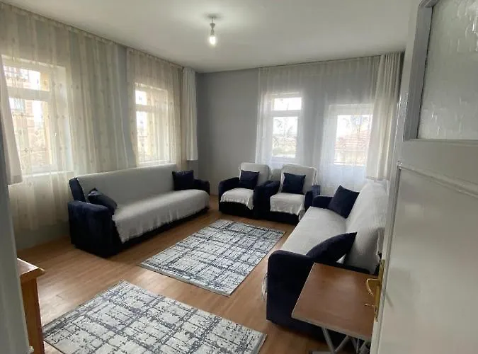 Apartament Acan Guenluek Kiralik Ev Uerguep *