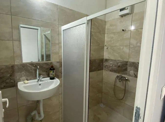 Acan Guenluek Kiralik Ev Uerguep