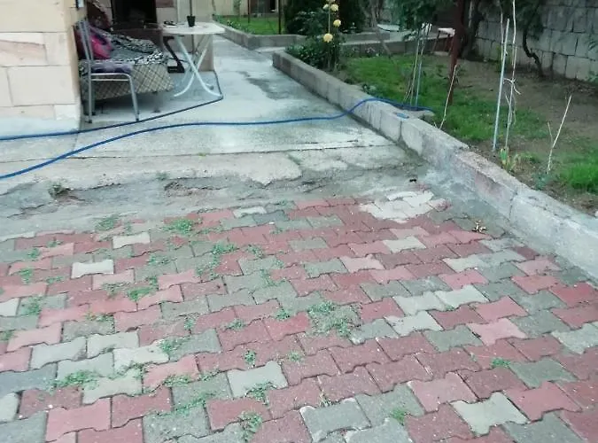 Acan Guenluek Kiralik Ev Uerguep *