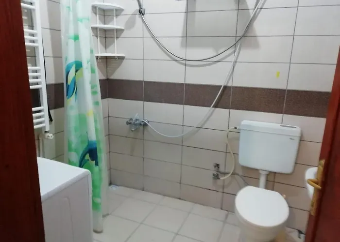 Acan Guenluek Kiralik Ev Uerguep * Mustafapaşa